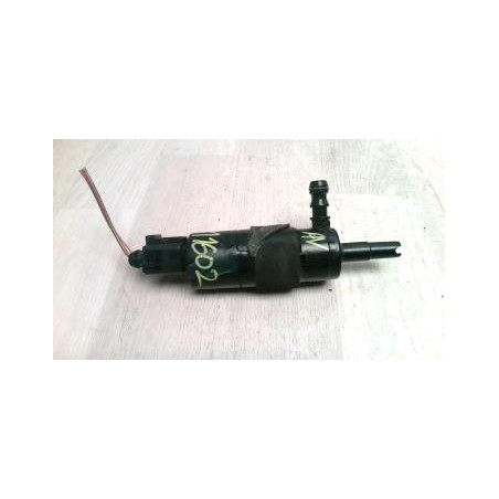 Pompe lave glace avant AUDI A4 3 AVANT PHASE 1 BREAK d’occasion