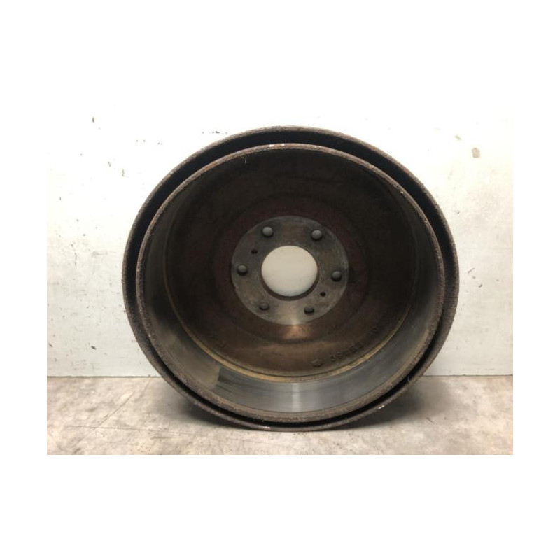 Tambour arriere droit NISSAN NAVARA 1 PHASE 1 d’occasion