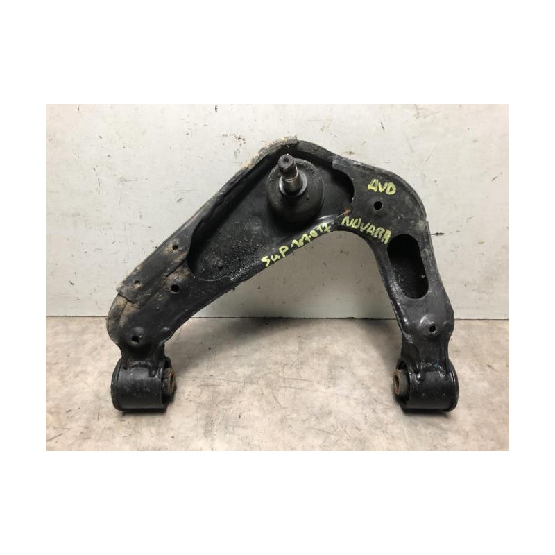 Triangle superieur avant droit NISSAN NAVARA 1 PHASE 1 d’occasion