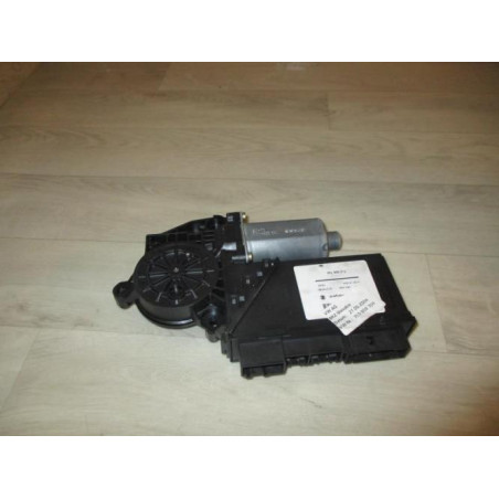 Moteur leve vitre arriere droit PORSCHE CAYENNE 1 PHASE 1 d’occasion