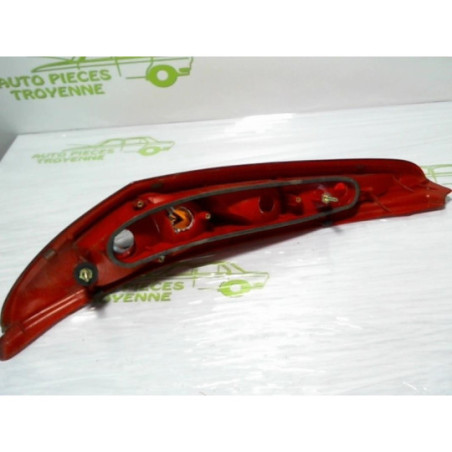 Feu arriere principal droit (feux) FIAT PUNTO 2 PHASE 1 d’occasion