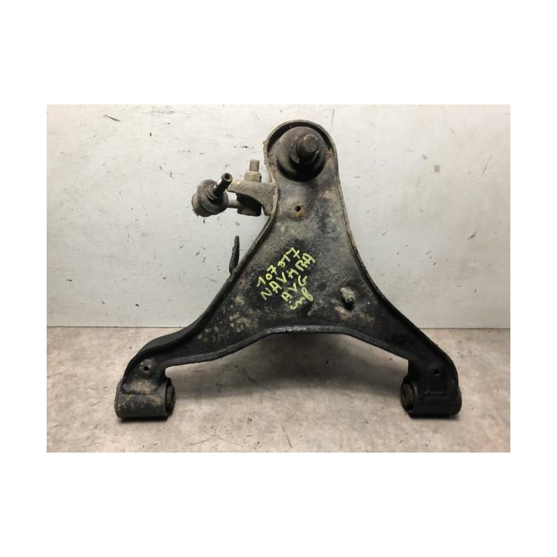 Triangle inferieur avant gauche NISSAN NAVARA 1 PHASE 1 d’occasion