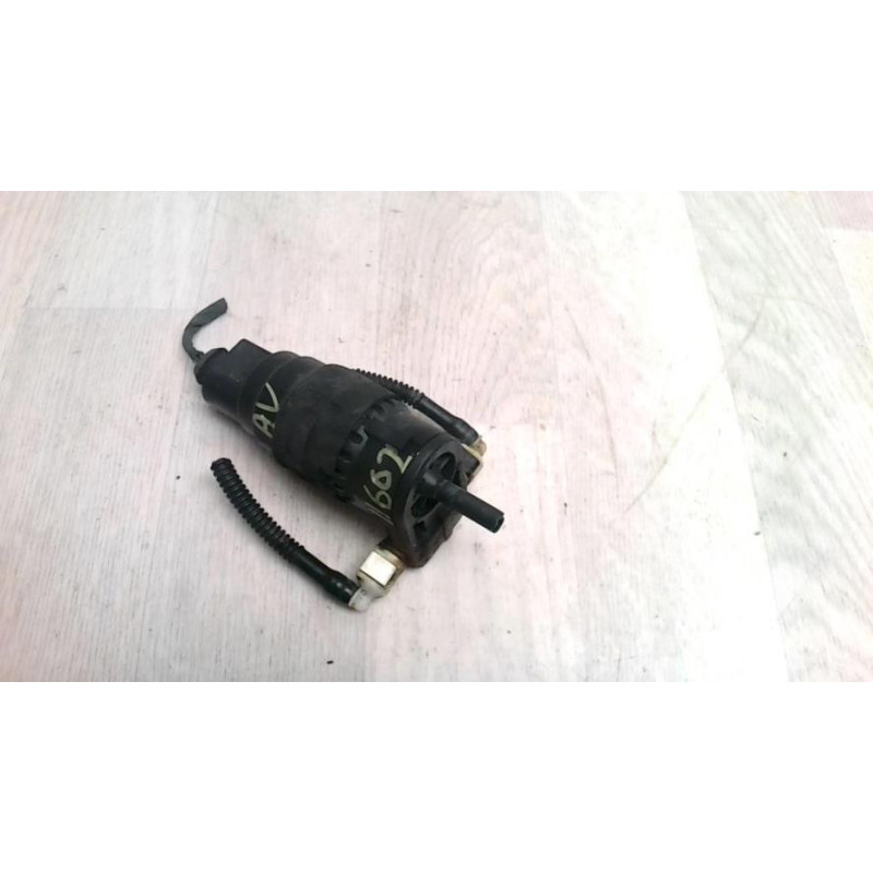 Pompe lave glace avant AUDI A4 3 AVANT PHASE 1 BREAK d’occasion