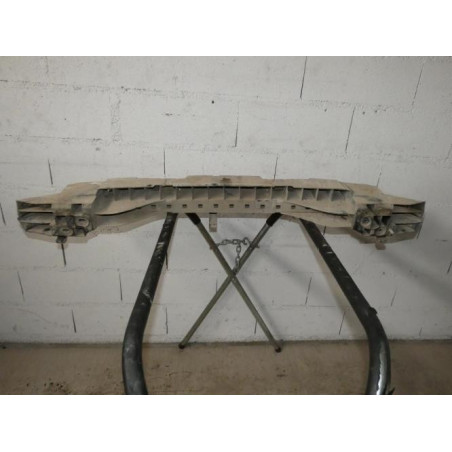 Renfort pare choc arriere (traverse) RENAULT CLIO 3 PHASE 1 BREAK d’occasion