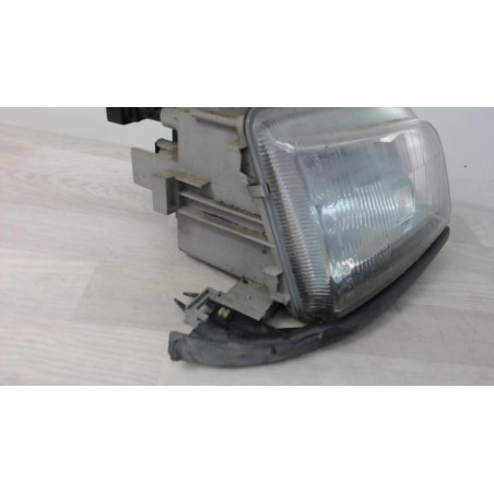 Optique avant principal droit (feux)(phare) RENAULT CLIO 1 PHASE 1 d’occasion