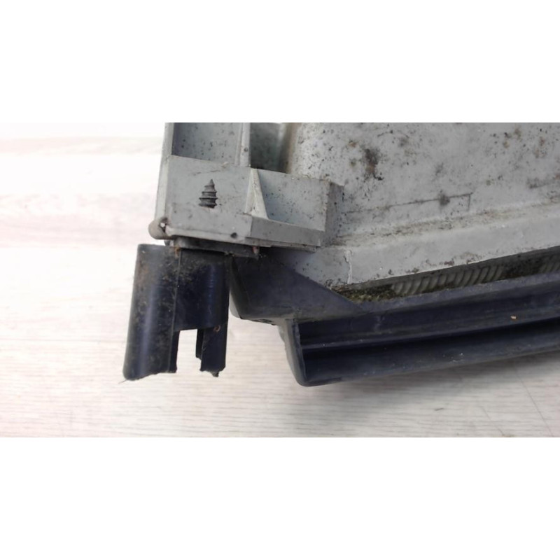 Optique avant principal droit (feux)(phare) RENAULT CLIO 1 PHASE 1 d’occasion