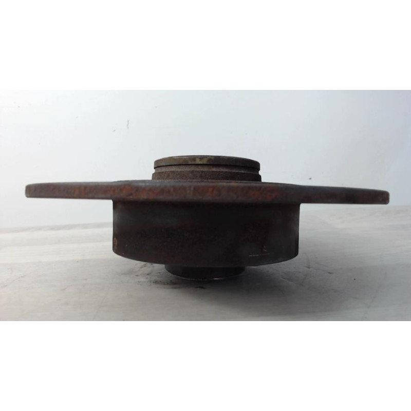 Disque arriere droit (freinage) RENAULT MEGANE 3 PHASE 1 BREAK d’occasion