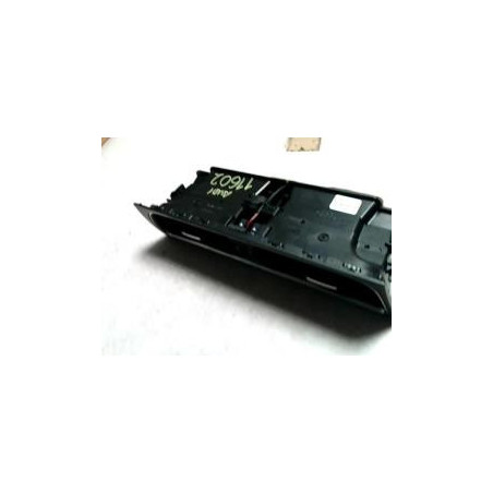 Aerateur tableau de bord AUDI A4 3 AVANT PHASE 1 BREAK d’occasion
