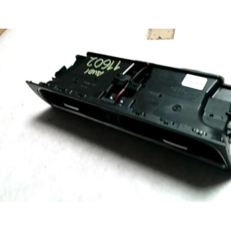 Aerateur tableau de bord AUDI A4 3 AVANT PHASE 1 BREAK d’occasion