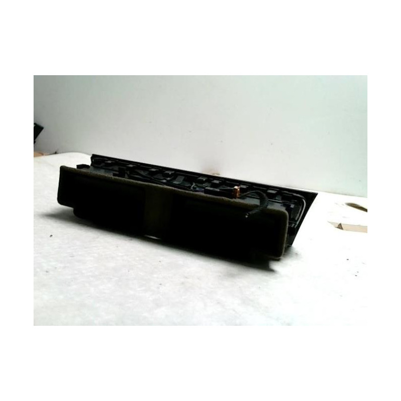 Aerateur tableau de bord AUDI A4 3 AVANT PHASE 1 BREAK d’occasion