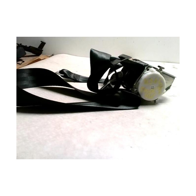 Ceinture avant gauche VOLKSWAGEN SCIROCCO 3 PHASE 1 COUPE d’occasion