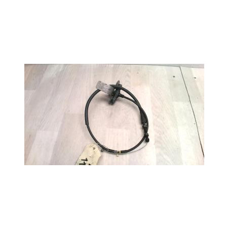 Cable ouverture capot TOYOTA COROLLA VERSO 1 d’occasion