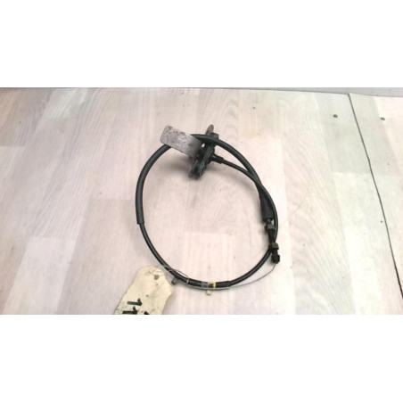 Cable ouverture capot TOYOTA COROLLA VERSO 1 d’occasion