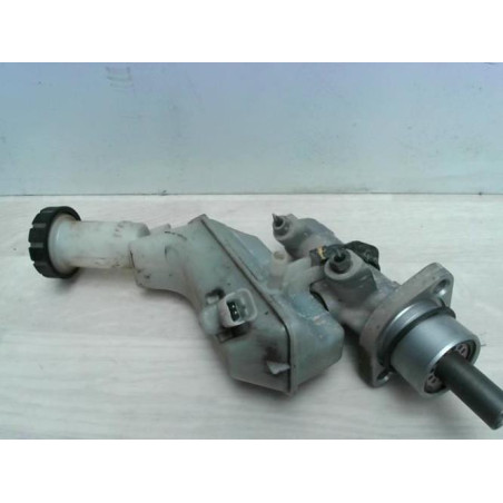Maitre cylindre (freinage) RENAULT CLIO 3 PHASE 1 BREAK d’occasion