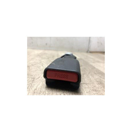 Attache ceinture arriere gauche PEUGEOT 108 d’occasion