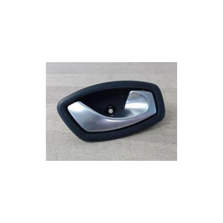 Poignee interieur arriere droit RENAULT GRAND SCENIC 3 PHASE 1 d’occasion
