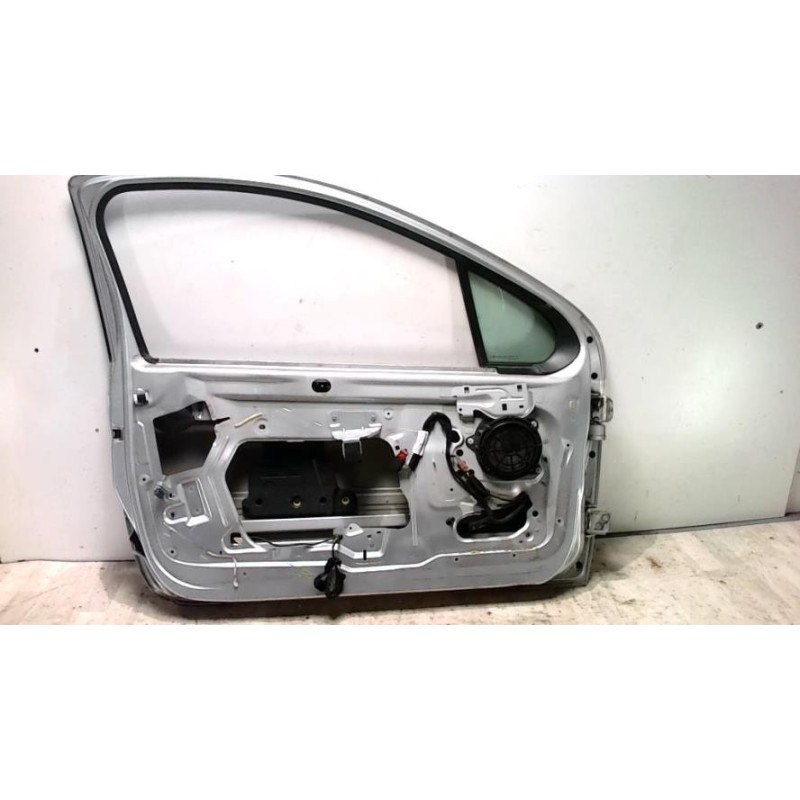 Porte avant gauche PEUGEOT 207 1 d’occasion