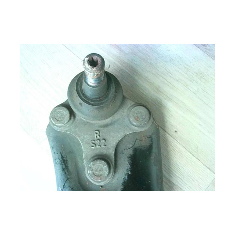 Triangle inferieur avant droit SKODA OCTAVIA 3 PHASE 2 d’occasion