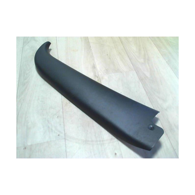Garniture porte arriere gauche PEUGEOT 5008 1 PHASE 1 d’occasion