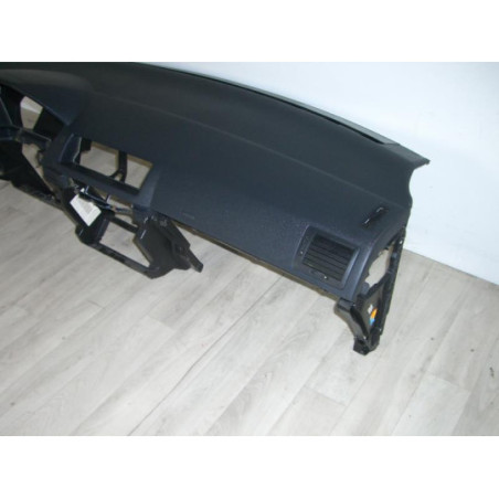 Tableau de bord SKODA FABIA 1 PHASE 1 d’occasion