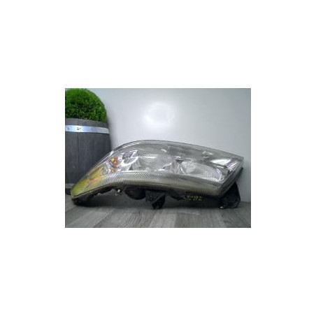 Optique avant principal gauche (feux)(phare) RENAULT LAGUNA 2 PHASE 2 d’occasion