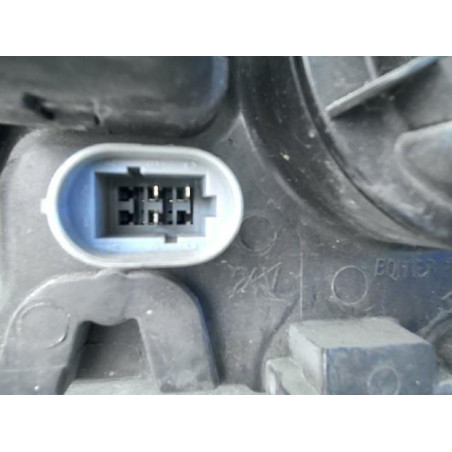 Optique avant principal droit (feux)(phare) RENAULT SCENIC 1 PHASE 2 d’occasion