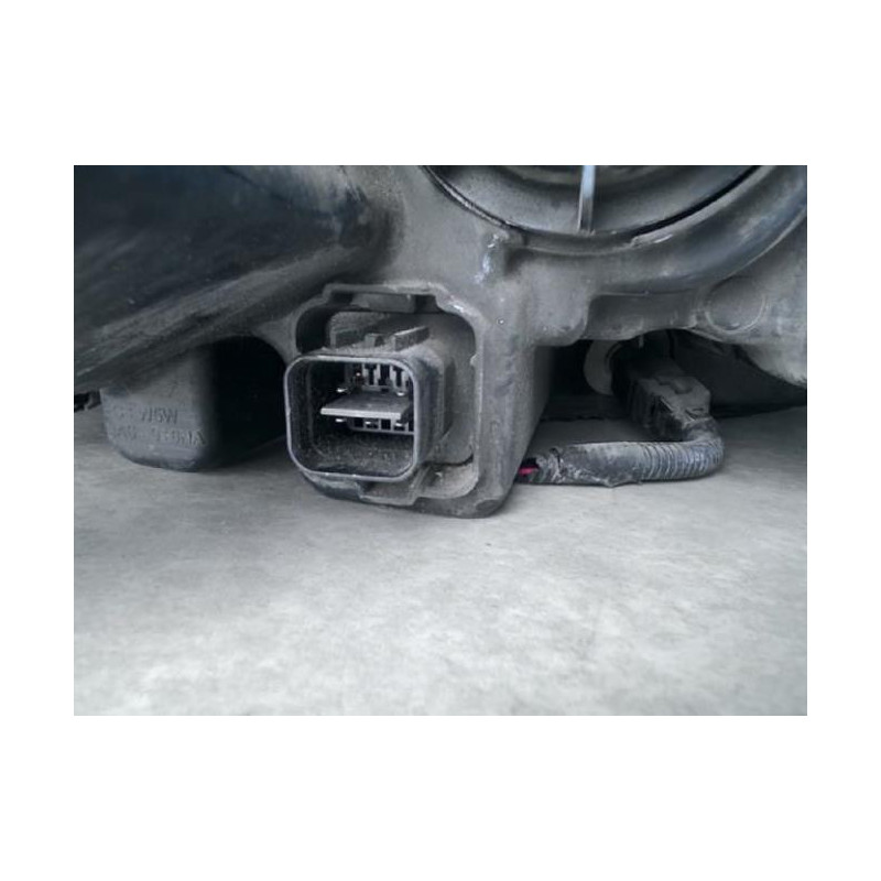 Optique avant principal gauche (feux)(phare) KIA SORENTO 1 PHASE 1 d’occasion