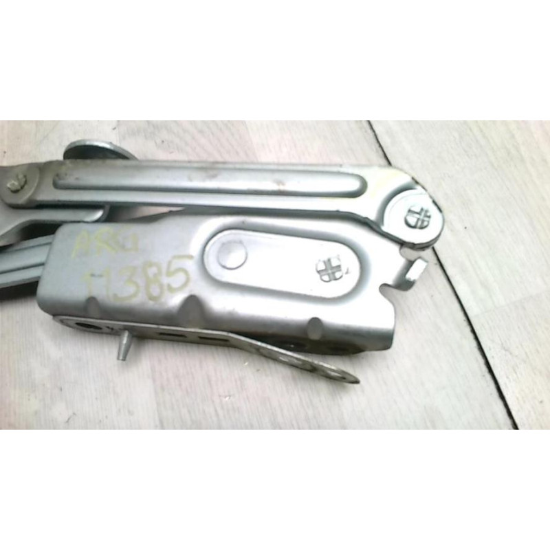 Charniere de hayon PEUGEOT 407 COUPE d’occasion