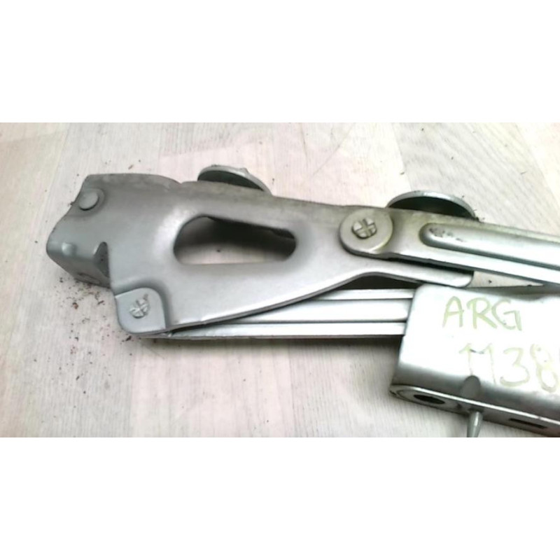 Charniere de hayon PEUGEOT 407 COUPE d’occasion