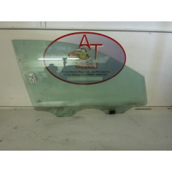 Vitre avant droit VOLKSWAGEN POLO IV (9N1) PHASE 1 d’occasion