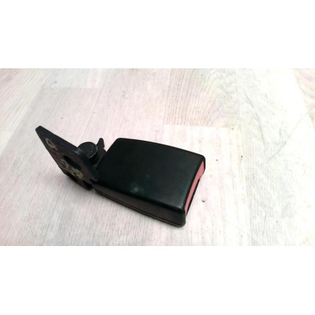 Attache ceinture arriere gauche OPEL CORSA D PHASE 2 d’occasion