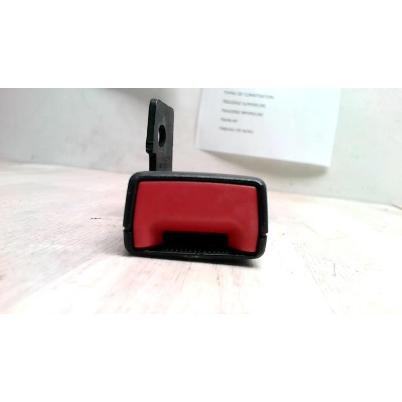 Attache ceinture arriere gauche OPEL CORSA D PHASE 2 d’occasion