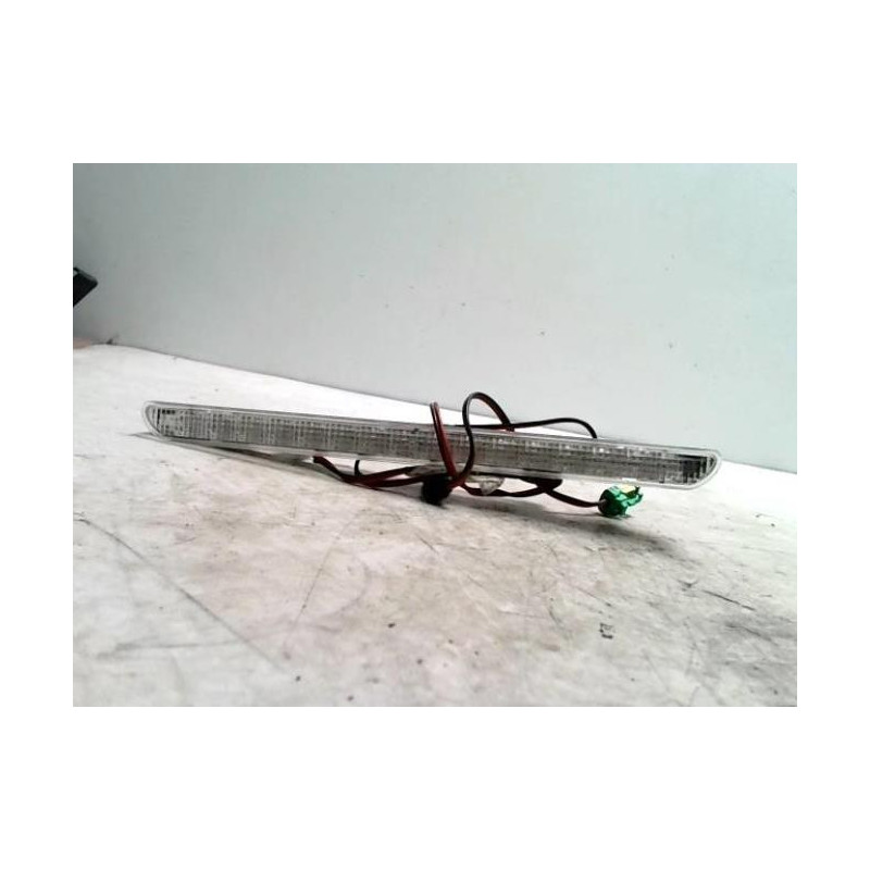 Feu arriere stop central PEUGEOT 407 COUPE d’occasion