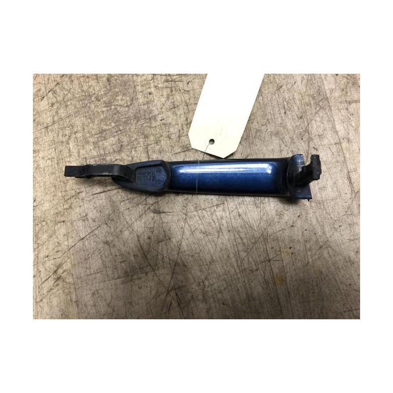 Poignee porte avant gauche BMW SERIE 1 E87 PHASE 2 d’occasion