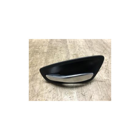 Poignee interieur avant gauche BMW SERIE 1 E87 PHASE 2 d’occasion