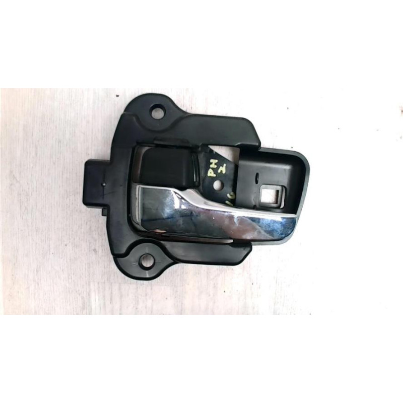 Poignee interieur avant gauche MITSUBISHI OUTLANDER 2 PHASE 2 d’occasion