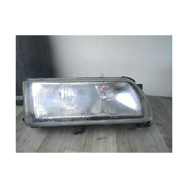 Optique avant principal droit (feux)(phare) NISSAN PRIMERA 1 PHASE 1 d’occasion