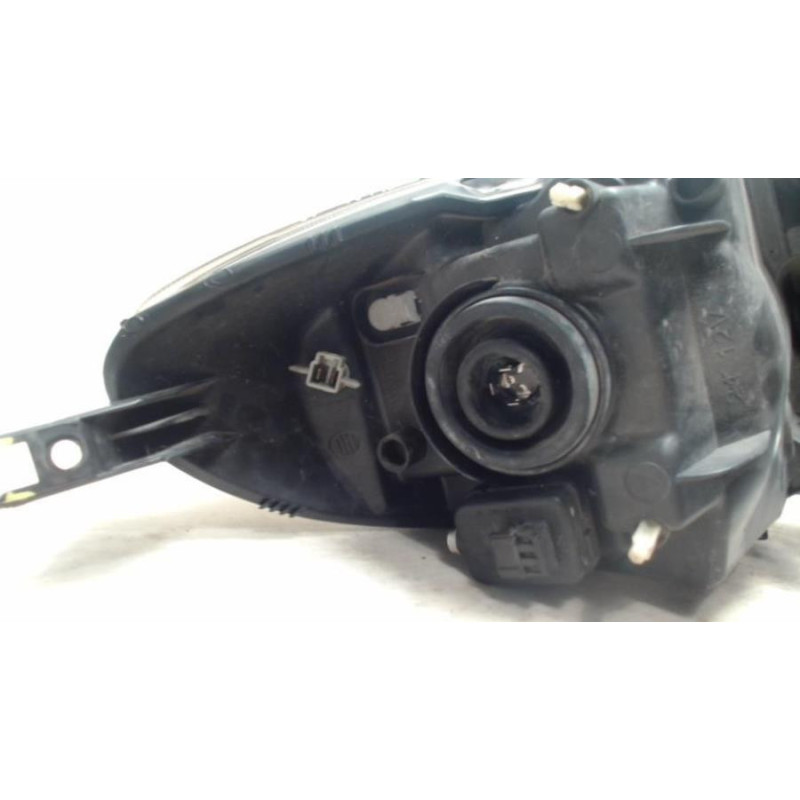 Optique avant principal droit (feux)(phare) NISSAN NOTE 1 PHASE 1 d’occasion