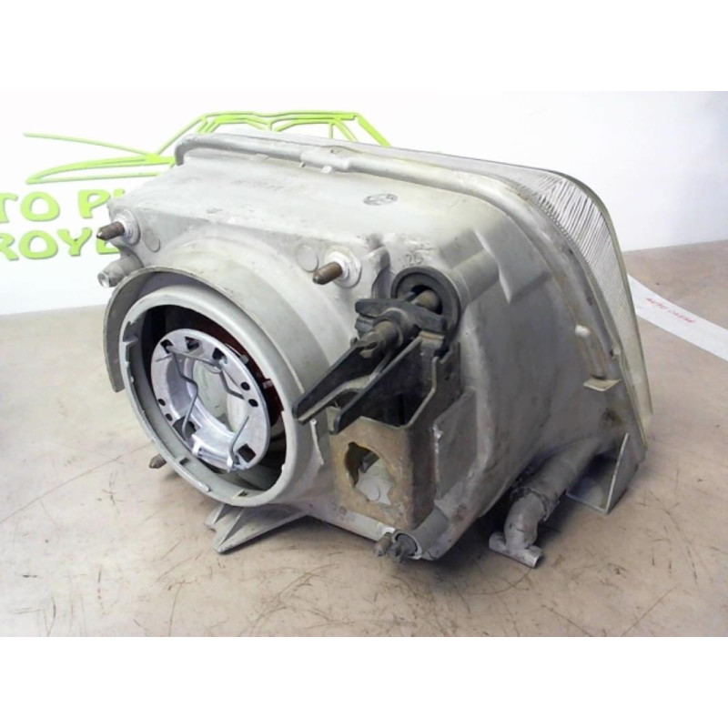 Optique avant principal droit (feux)(phare) RENAULT SUPER 5 d’occasion