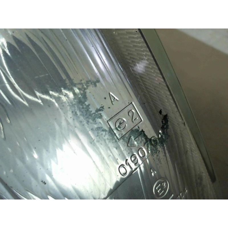 Optique avant principal droit (feux)(phare) RENAULT SUPER 5 d’occasion
