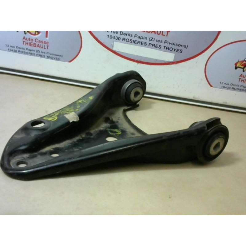Triangle avant droit RENAULT TWINGO II PHASE 1 d’occasion