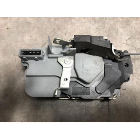 Serrure arriere droit PEUGEOT 206+ d’occasion