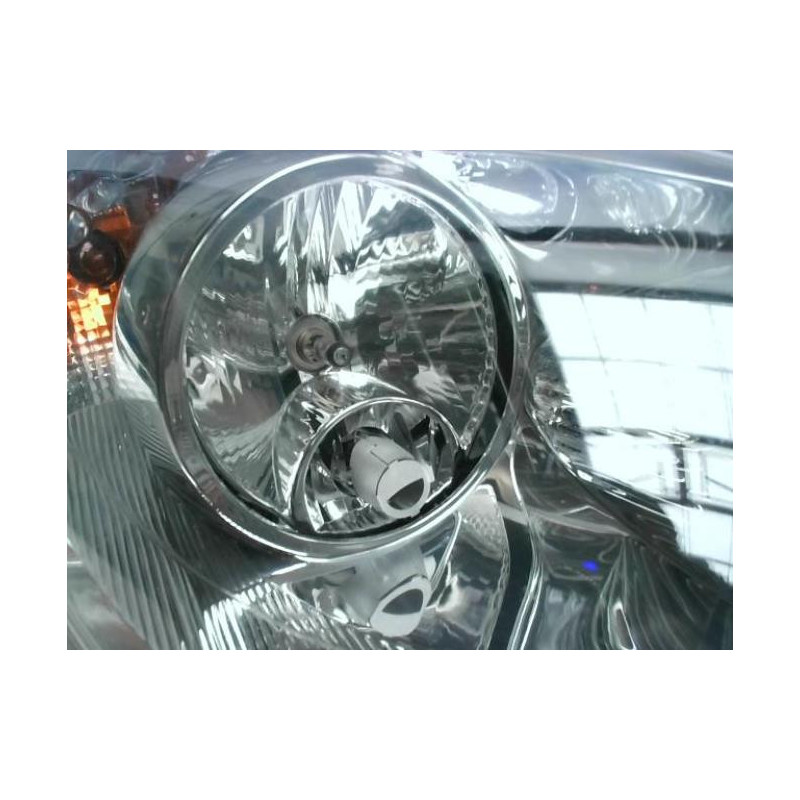 Optique avant principal droit (feux)(phare) PEUGEOT 807 d’occasion