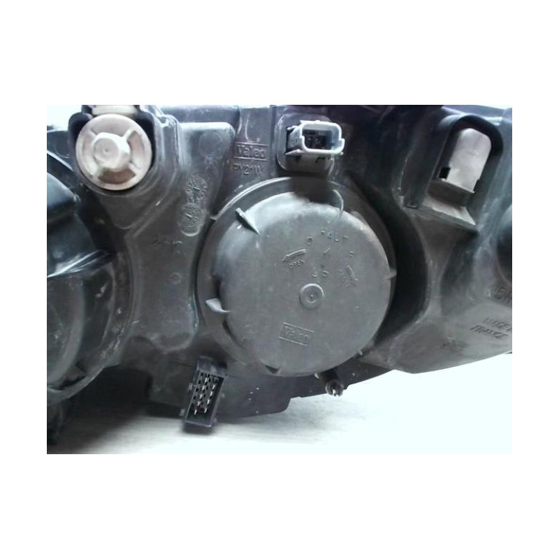 Optique avant principal droit (feux)(phare) PEUGEOT 807 d’occasion