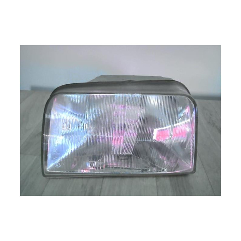 Optique avant principal gauche (feux)(phare) RENAULT EXPRESS PHASE 1 d’occasion