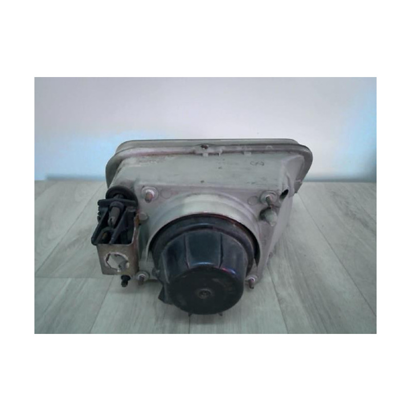 Optique avant principal gauche (feux)(phare) RENAULT EXPRESS PHASE 1 d’occasion