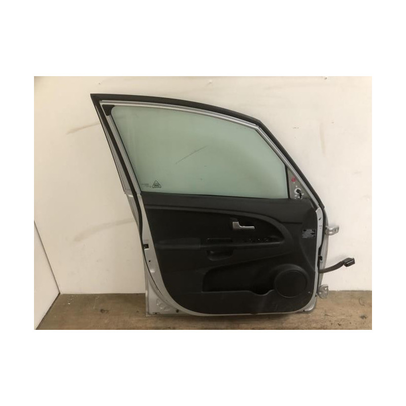 Porte arriere droit KIA VENGA PHASE 1 d’occasion