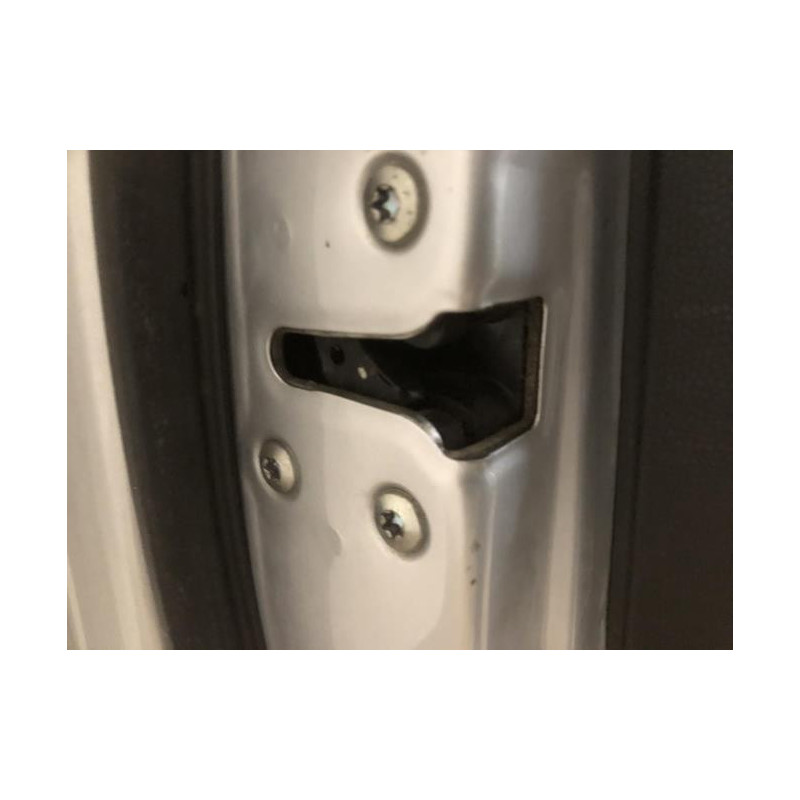 Porte arriere droit KIA VENGA PHASE 1 d’occasion