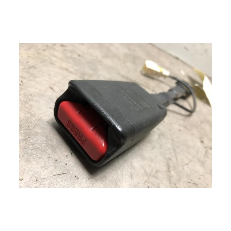 Attache ceinture avant gauche CITROEN C4 2 PHASE 1 d’occasion