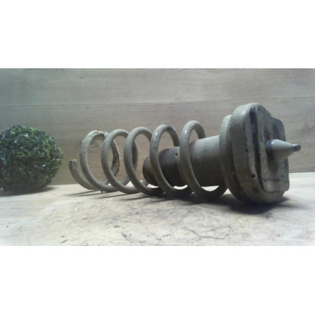 Ressort de suspension arriere gauche FORD MONDEO 3 PHASE 1 BREAK d’occasion